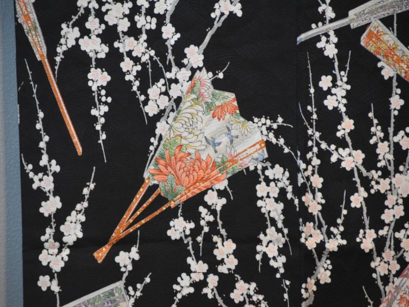 Japanese Kimono in an overall pattern with Cherry Blossoms - Image 5