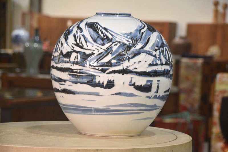 Japanese Modern Ceramic Blue and White Vase  Width:320mm - Image 2