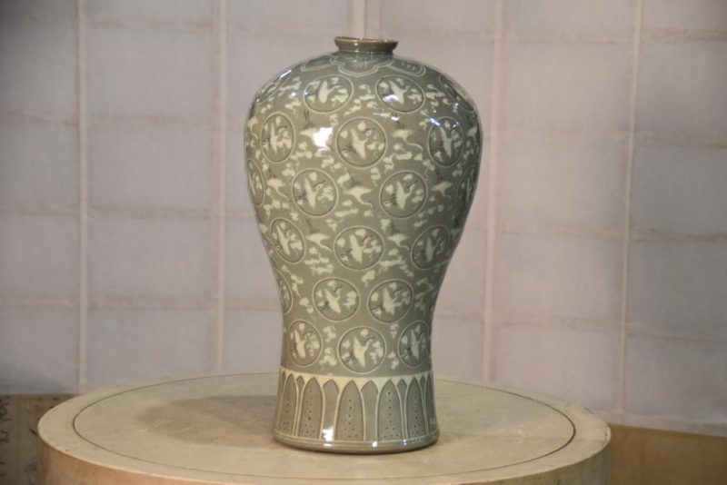 Korean Style Vase Height:405mm's - Image 3