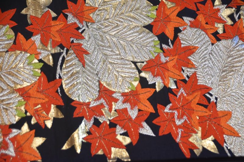 Fukuro Vintage Obi Table Runner with Pine and Maple Leaves Length:4000mm - Image 4