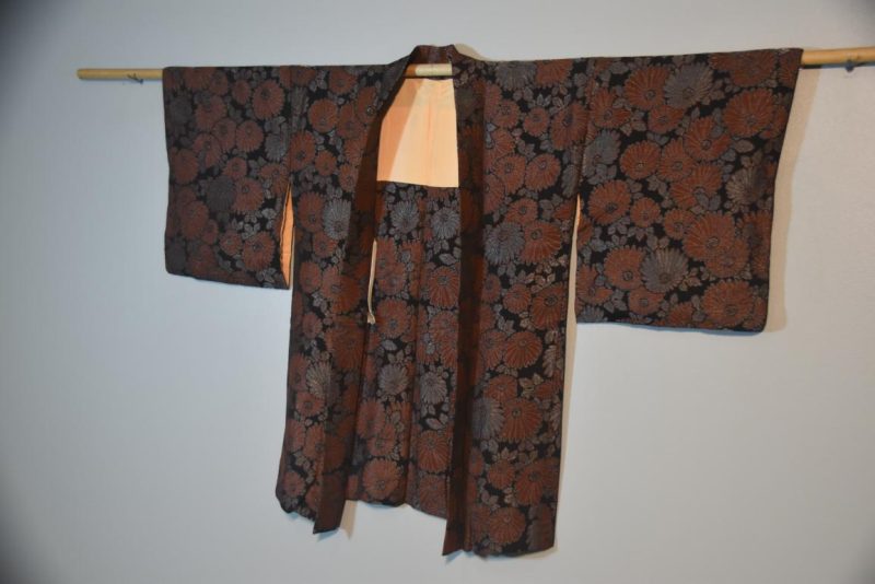 Vintage Black Silk Haori Jacket with Lacquered Threads - Image 4