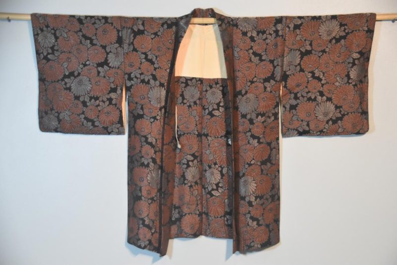 Vintage Black Silk Haori Jacket with Lacquered Threads - Image 3