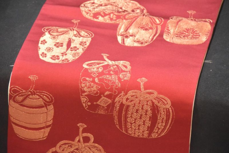 Vintage Tea Ceremony Obi decorated with Tea Caddies (Natsume) Length:4000mm - Image 2