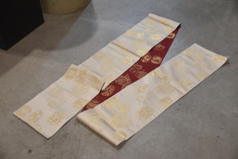 Vintage Tea Ceremony Obi decorated with Tea Caddies (Natsume) Length:4000mm - Image 7