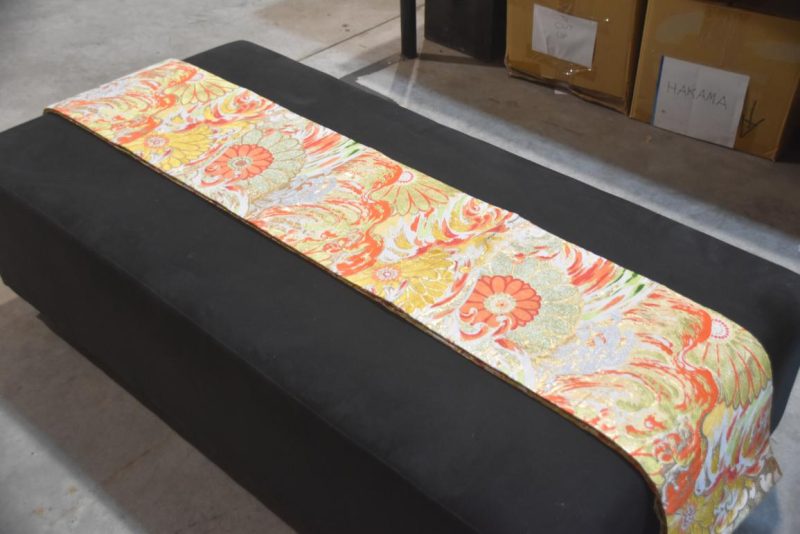 Vintage Maru Obi Sash Table Runner with Wave Design Length:4000mm - Image 6