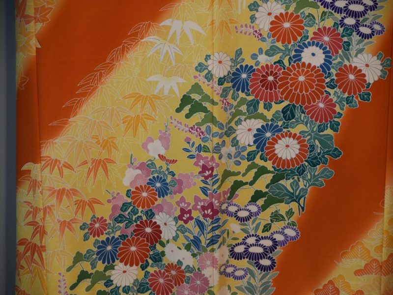 Japanese Silk Furisode Kimono - Image 2