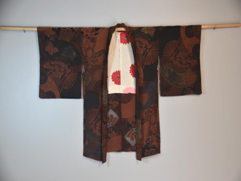 Vintage Black Silk Haori Jacket with Lacquered Threads - Image 5