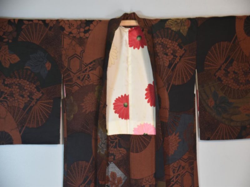 Vintage Black Silk Haori Jacket with Lacquered Threads - Image 4