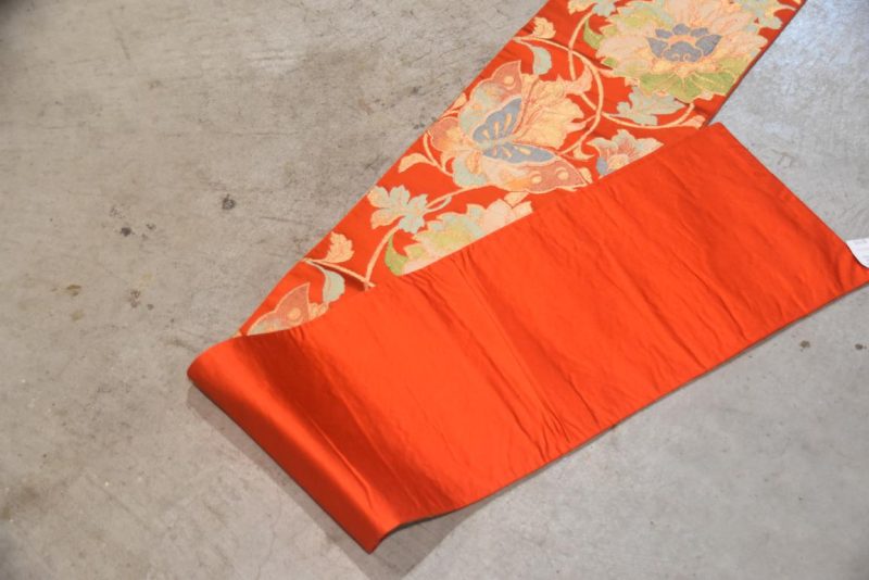 Red Vintage Obi Table Runner with Butterfly Designs Length:4000mm - Image 7