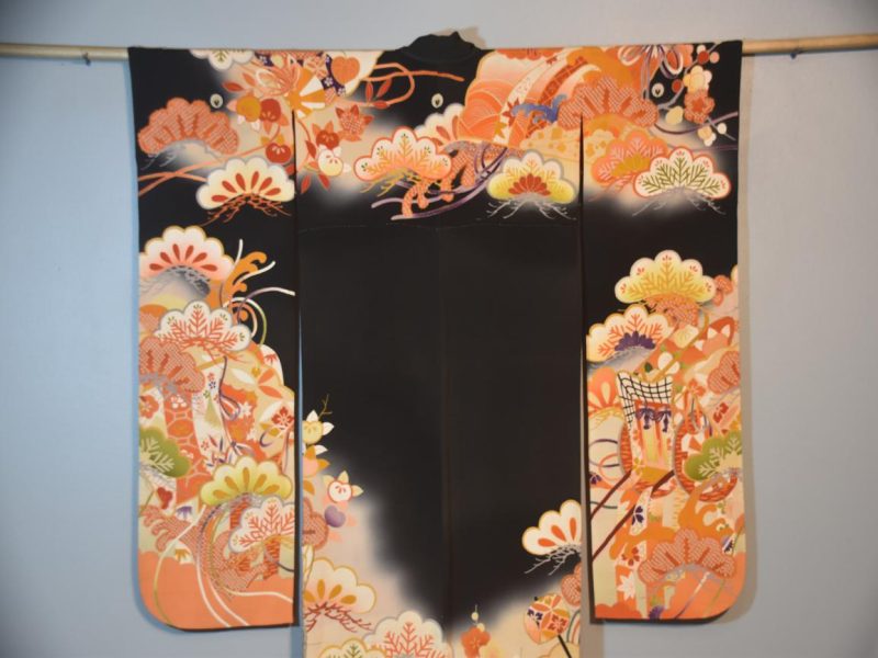 Japanese Silk Furisode Kimono - Image 2
