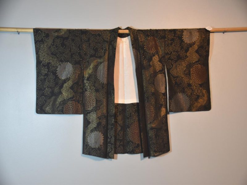 Metallic and Silk Vintage Haori - Image 3