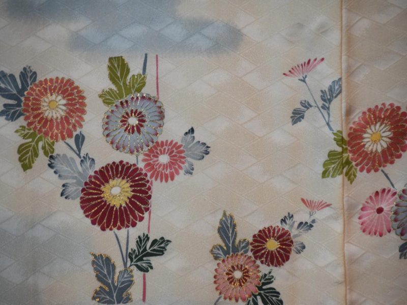 Metallic and Silk Vintage Haori - Image 2