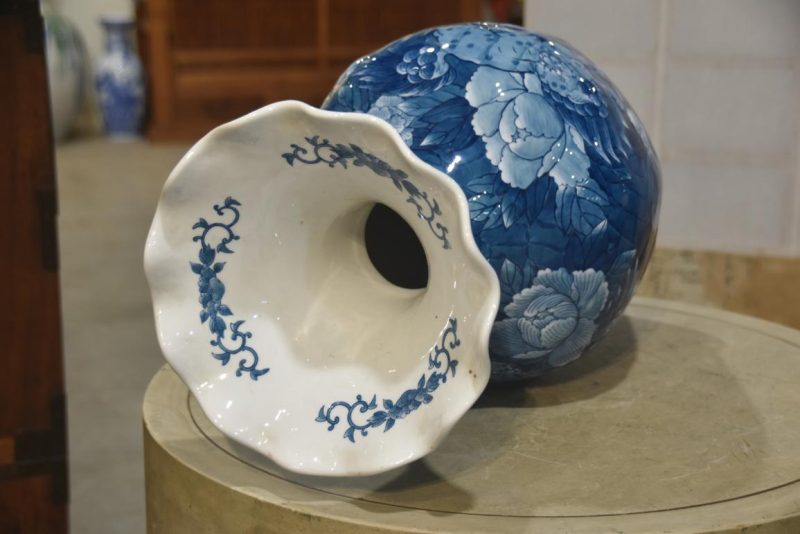 Japanese Arita Ware Shishi Vase Height:553mm - Image 6
