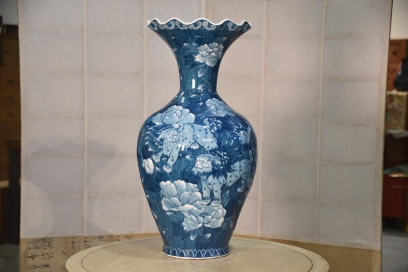 Japanese Arita Ware Shishi Vase Height:553mm