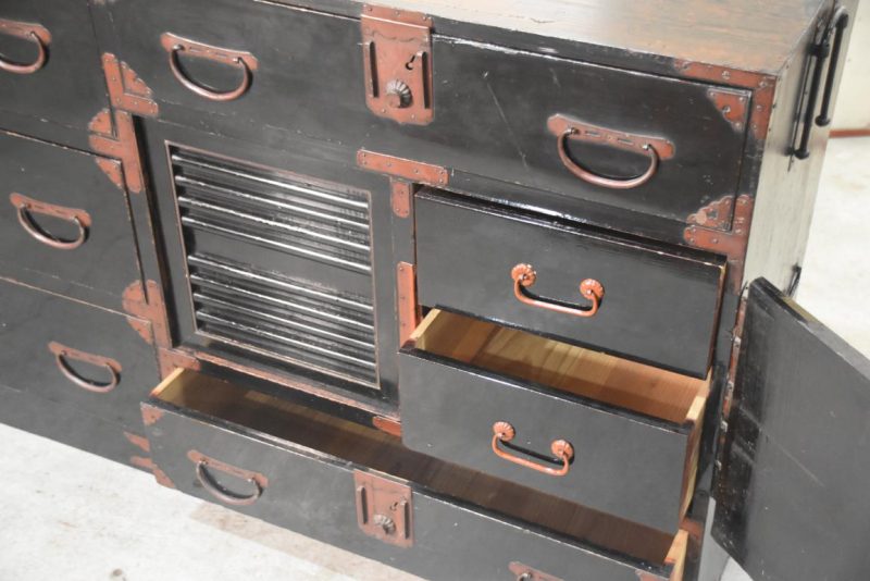 Japanese Black Lacquered Sideboard Width:1705mm - Image 9