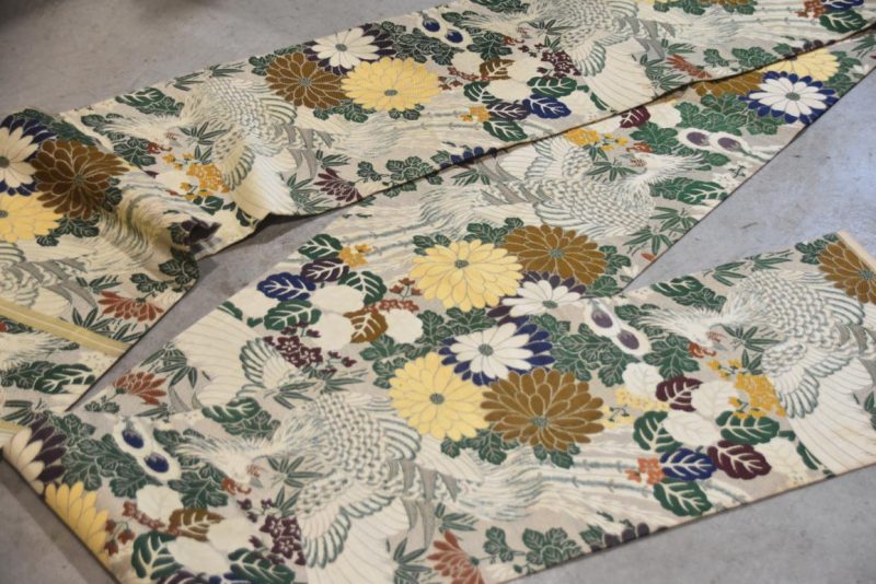 Vintage Maru Obi Sash Table Runner Decorated with Phoenix Length:4000mm - Image 7