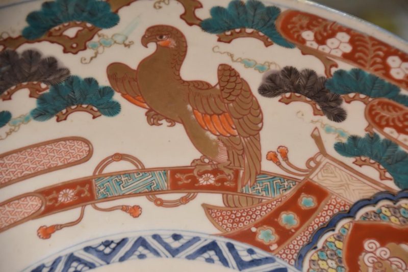 Large Coloured Imari Charger (Plate) Width:545mm - Image 4