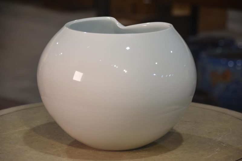Japanese Hakuji White Seiji Celadon Vase Width:270mm - Image 4