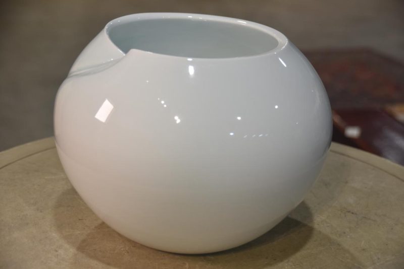 Japanese Hakuji White Seiji Celadon Vase Width:270mm - Image 3