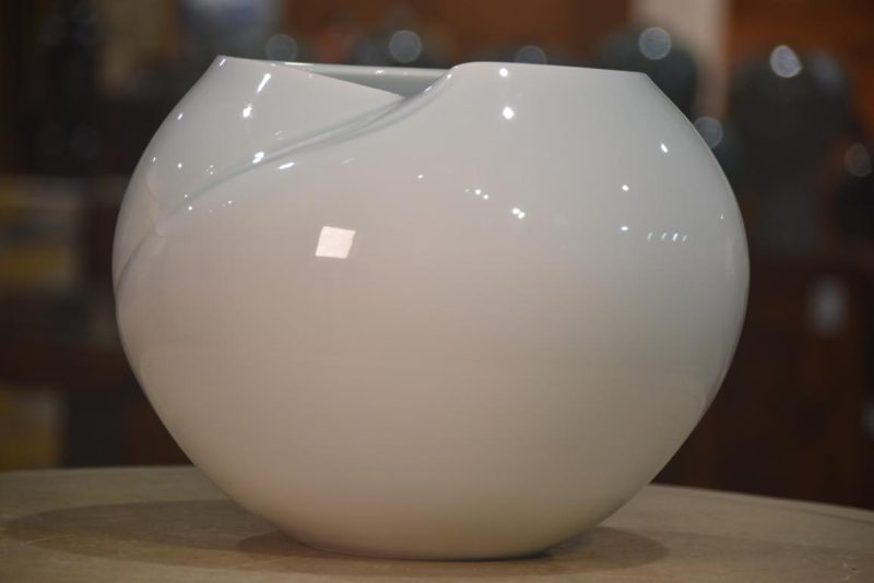 Japanese Hakuji White Seiji Celadon Vase Width:270mm - Image 2