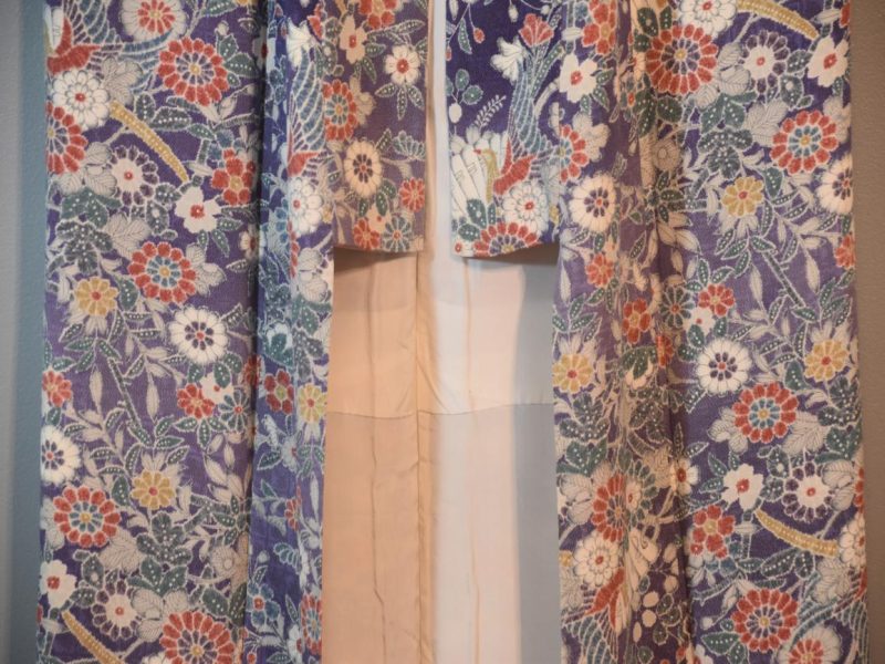 Chrysanthemum and Birds Vintage Silk Crepe Kimono - Image 3