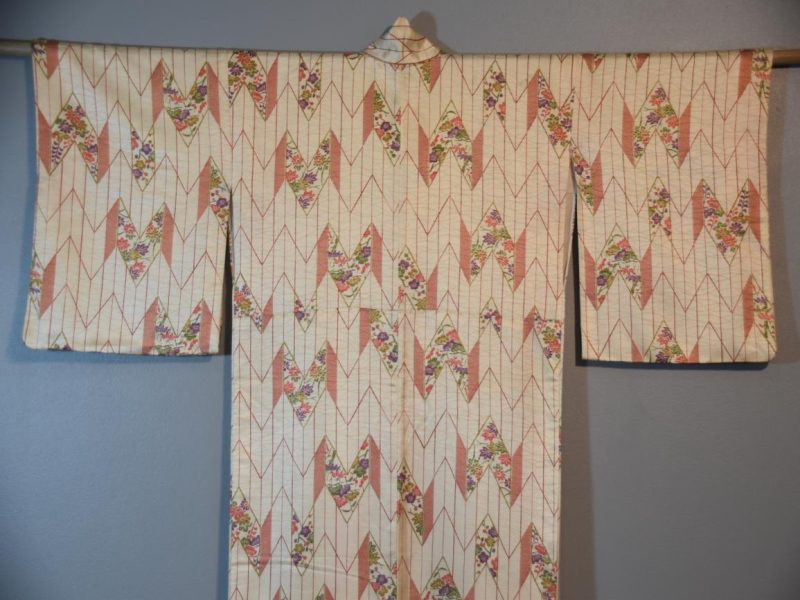 Japanese Vintage Silk Kimono - Image 7