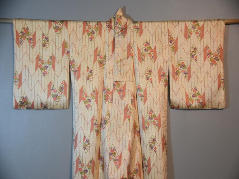 Japanese Vintage Silk Kimono - Image 5