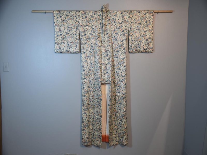 Japanese Vintage Silk Kimono - Image 5