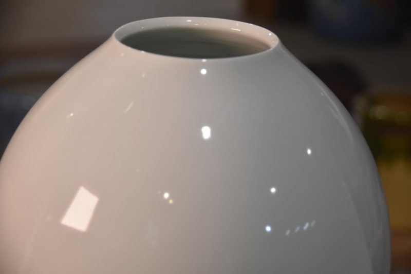 Japanese Hakuji White Seiji Celadon Vase Width:225mm - Image 2