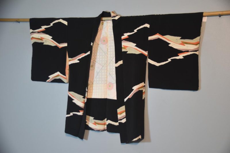 Black 1950's Design Vintage Silk Haori - Image 4