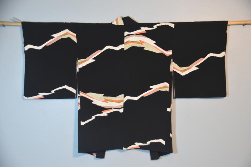 Black 1950's Design Vintage Silk Haori - Image 3