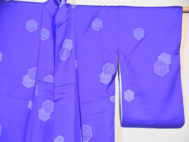 Vibrant Blue Kimono Japanese Silk - Image 7