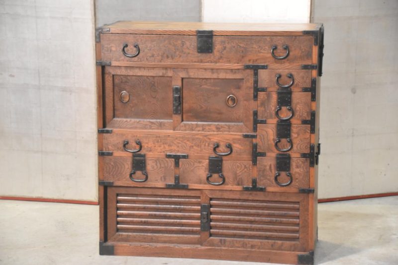 Antique Japanese Elm Merchant Chest Choba Dansu Width:970mm's - Image 4