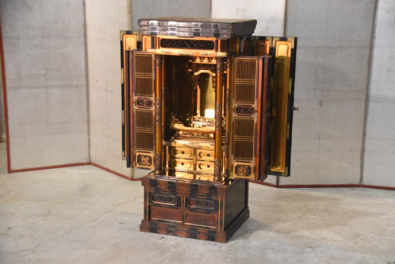 Butsudan Japanese Family Shrine Width:670mm - Image 5