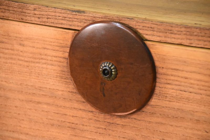 Antique 2 Section Clothing Chest  Width:940mm - Image 5