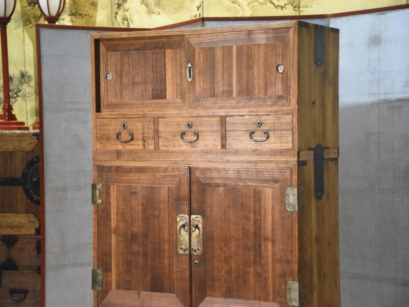 Japanese Vintage Kimono Chest 3 sections Width:910mm - Image 10