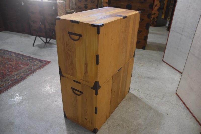 Antique 2 Section Clothing Chest  Width:850mm's - Image 12