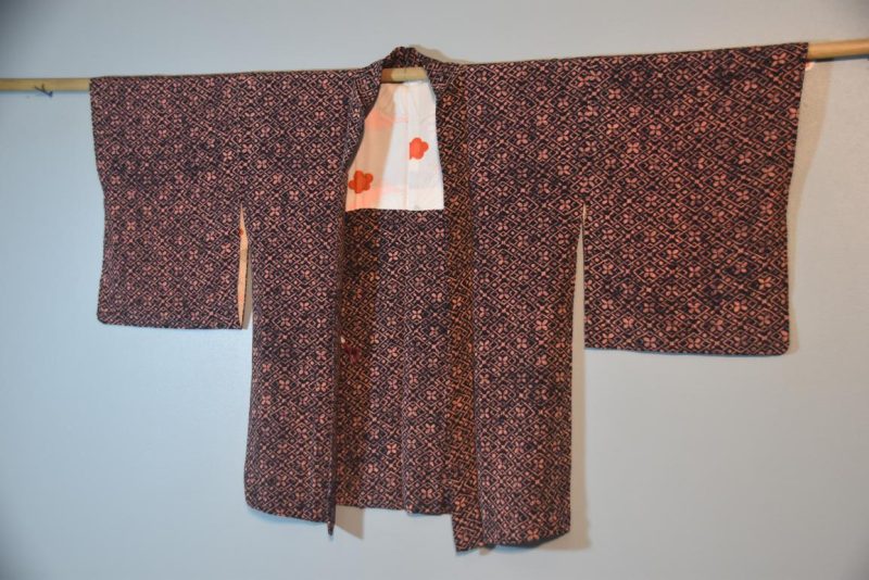 Black and Pink Silk Vintage Haori - Image 3
