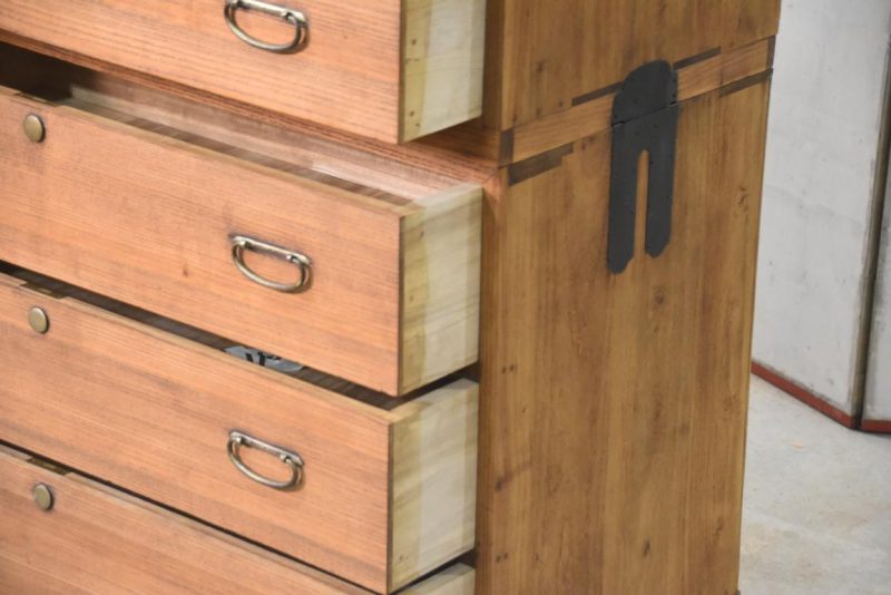 Vintage Wedding Chest (3 Sections) Width:910mm - Image 12