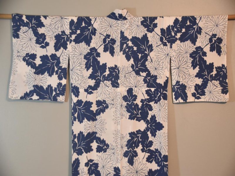 Fresh Blue and White Japanese Cotton Yukata - Image 7