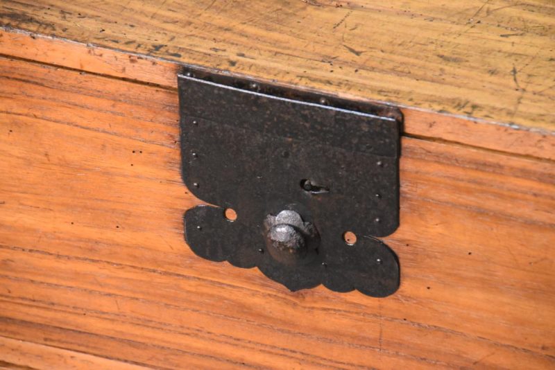 Antique half Clothing Chest Width:910mm - Image 4