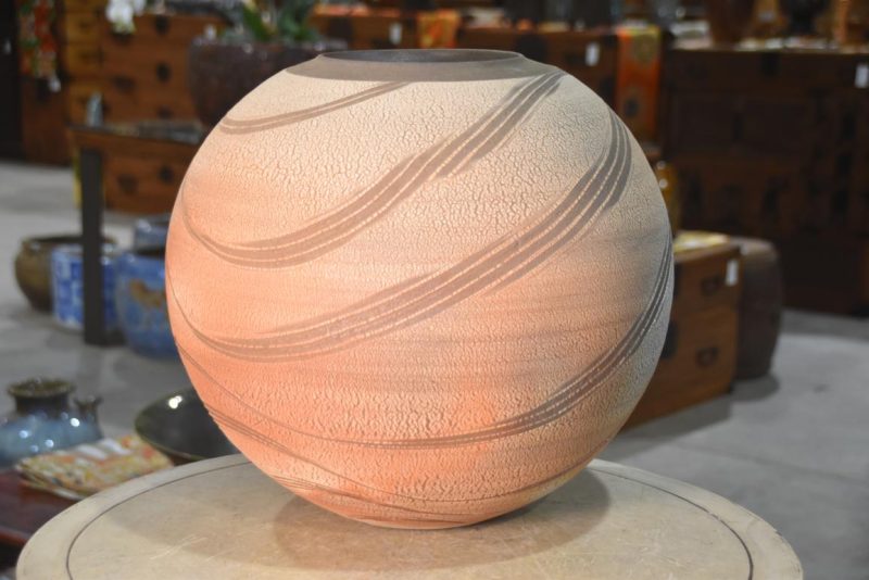 Japanese Modern Pottery Vase by Okada Hideo Width:410mm - Image 4