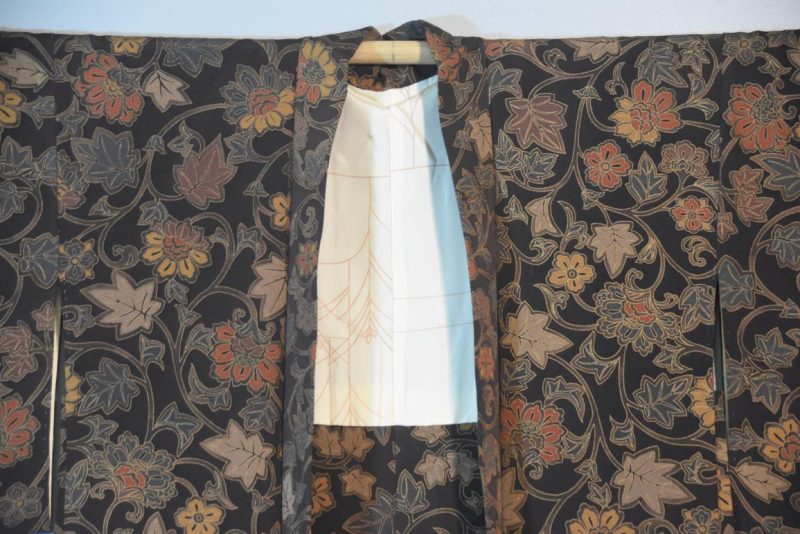 Vintage Japanese Silk Haori Jacket - Image 5