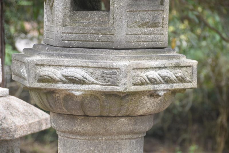 Antique Granite Garden Lantern Height:2650mm - Image 4