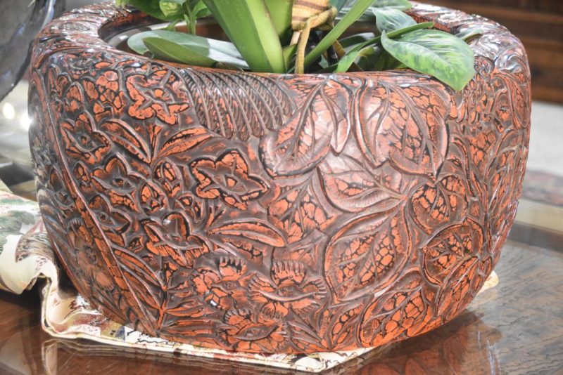Japanese Kamakura Bori Lacquered Hibachi - Image 5
