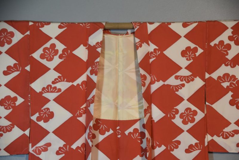Vintage Japanese Silk Haori Jacket - Image 3