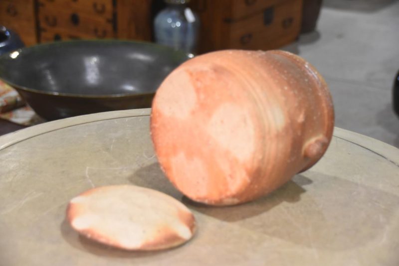 Shigaraki Pottery Mizuzashi Width:185mm - Image 6