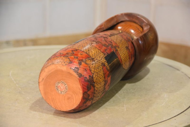 Unusual Japanese Kokeshi Doll Height:405mm - Image 6
