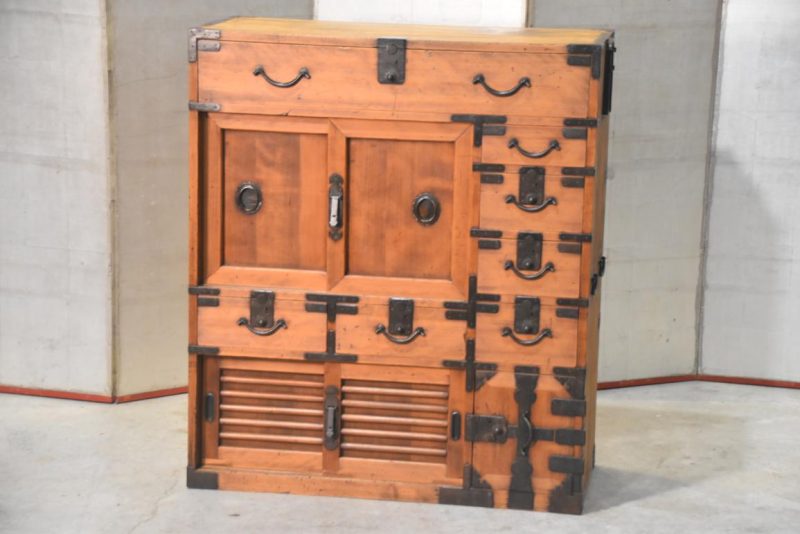 Meiji Period Kyoto Region Merchant Chest Width:935mm - Image 3