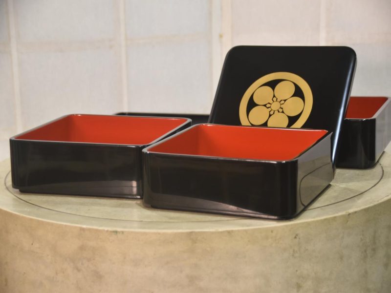 Jubako Layered Food Container - Image 3